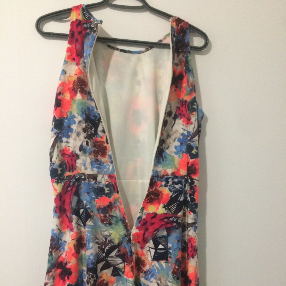 Summer Dress - Picture 4 of 5